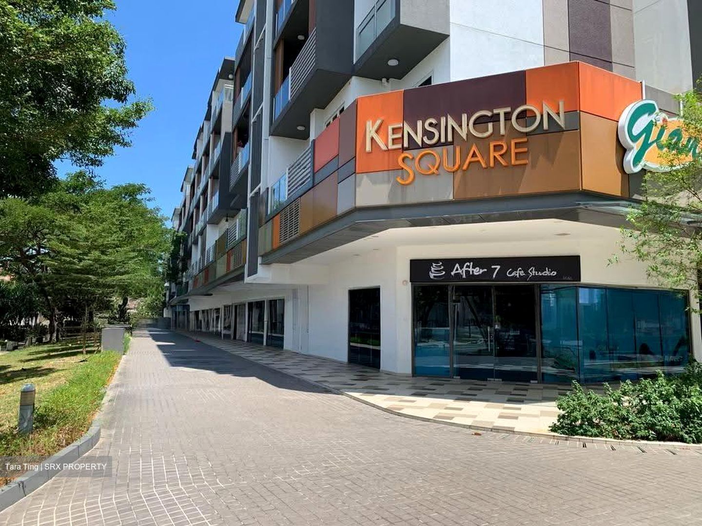 Kensington Square (D19), Retail #612796701
